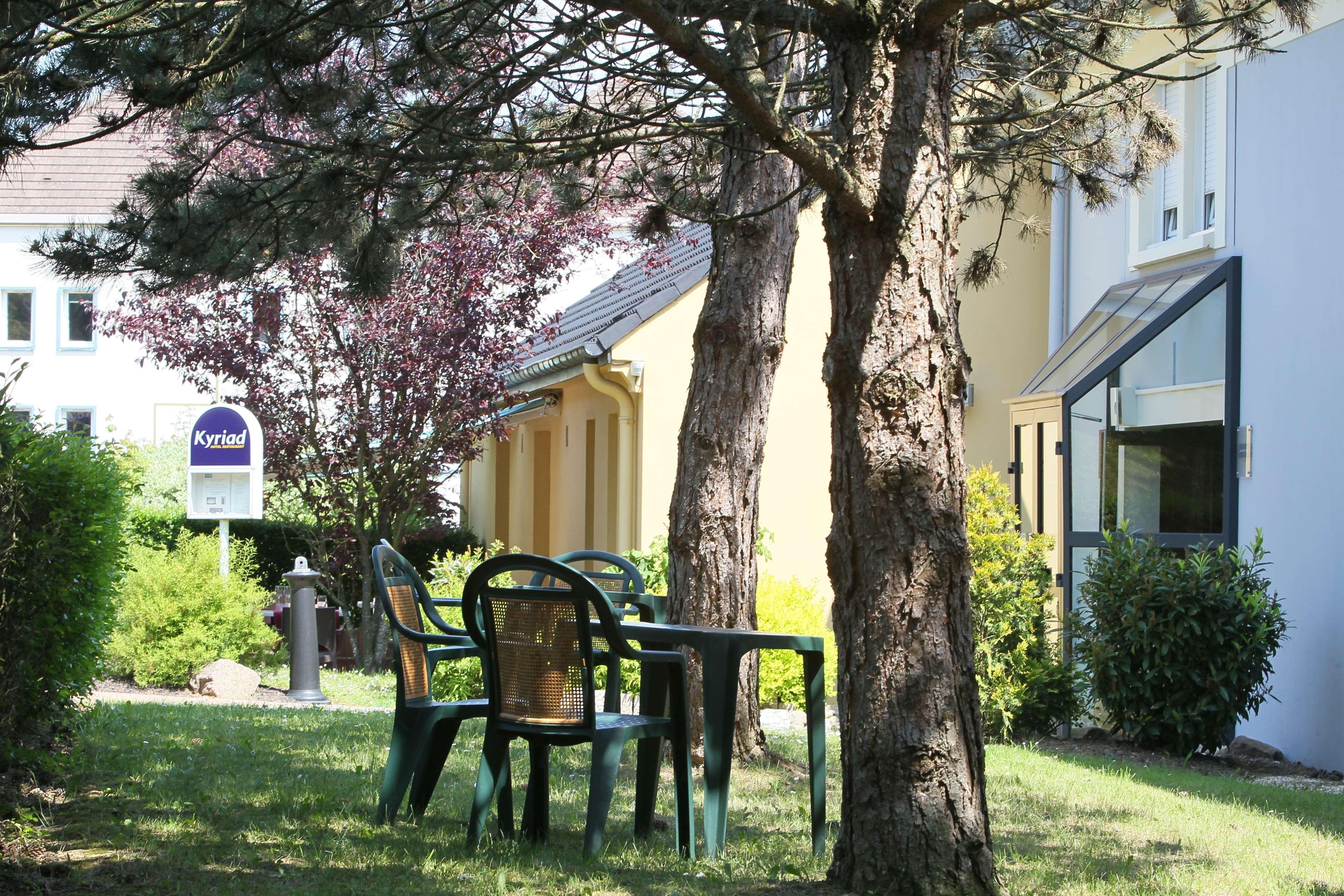 Kyriad Nancy Sud - Ludres Buitenkant foto